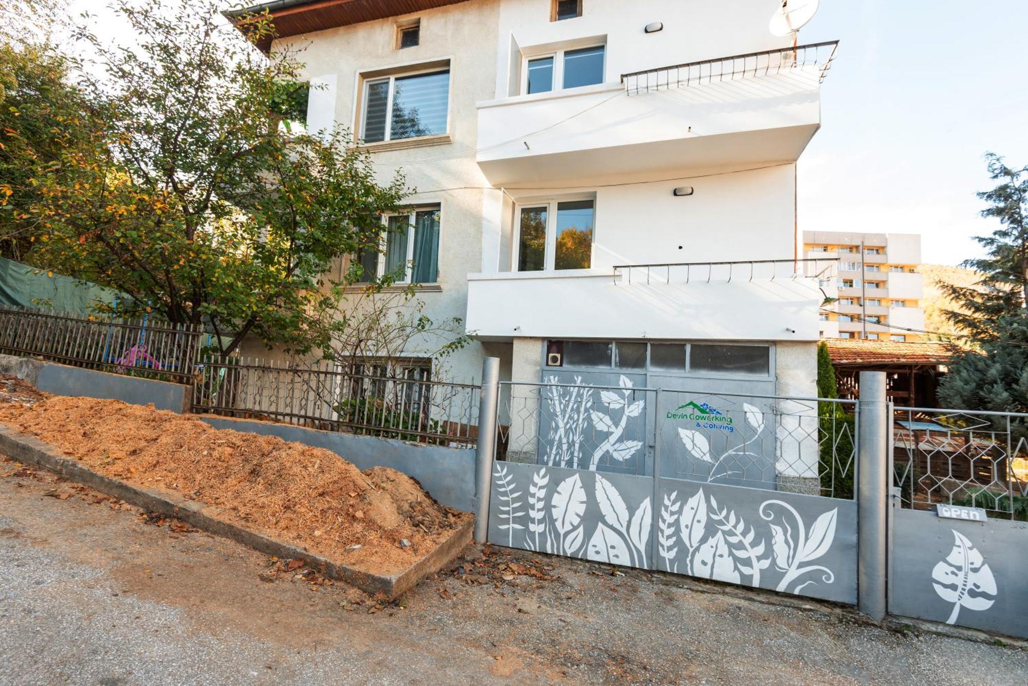 Appartamento Devin Coworking & Coliving Esterno foto