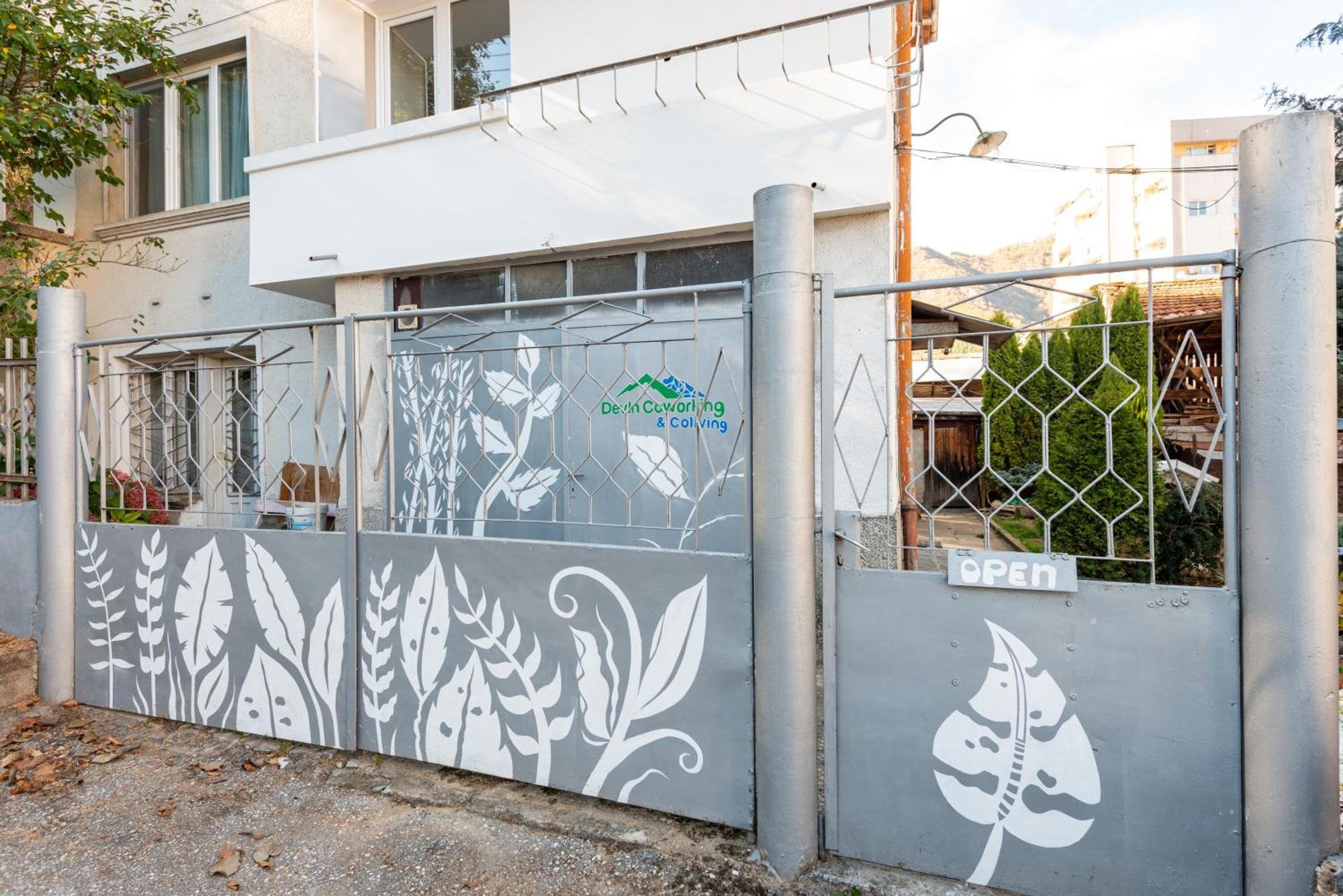 Appartamento Devin Coworking & Coliving Esterno foto